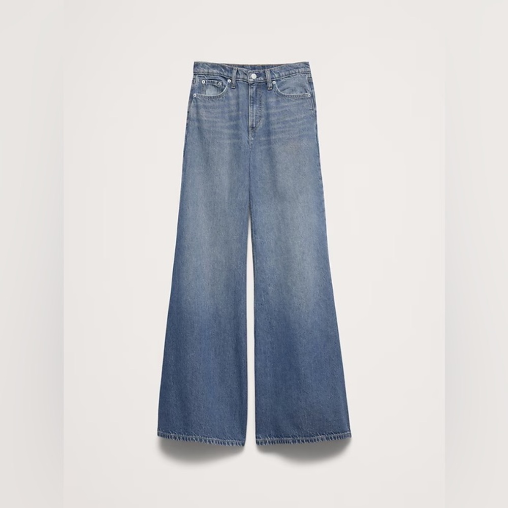 NEW! Banana Republic High-Rise Wide-Leg Lightweight Palazzo Jeans - Multiple 🩷 - Picture 5 of 9